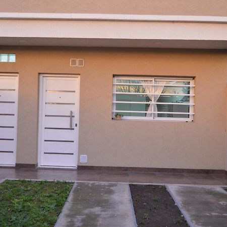 Mendoza Apartments Ezeiza Airport Luis Guillon 外观 照片