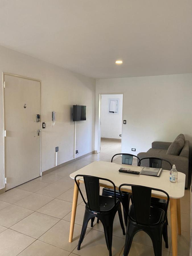 Mendoza Apartments Ezeiza Airport Luis Guillon 外观 照片