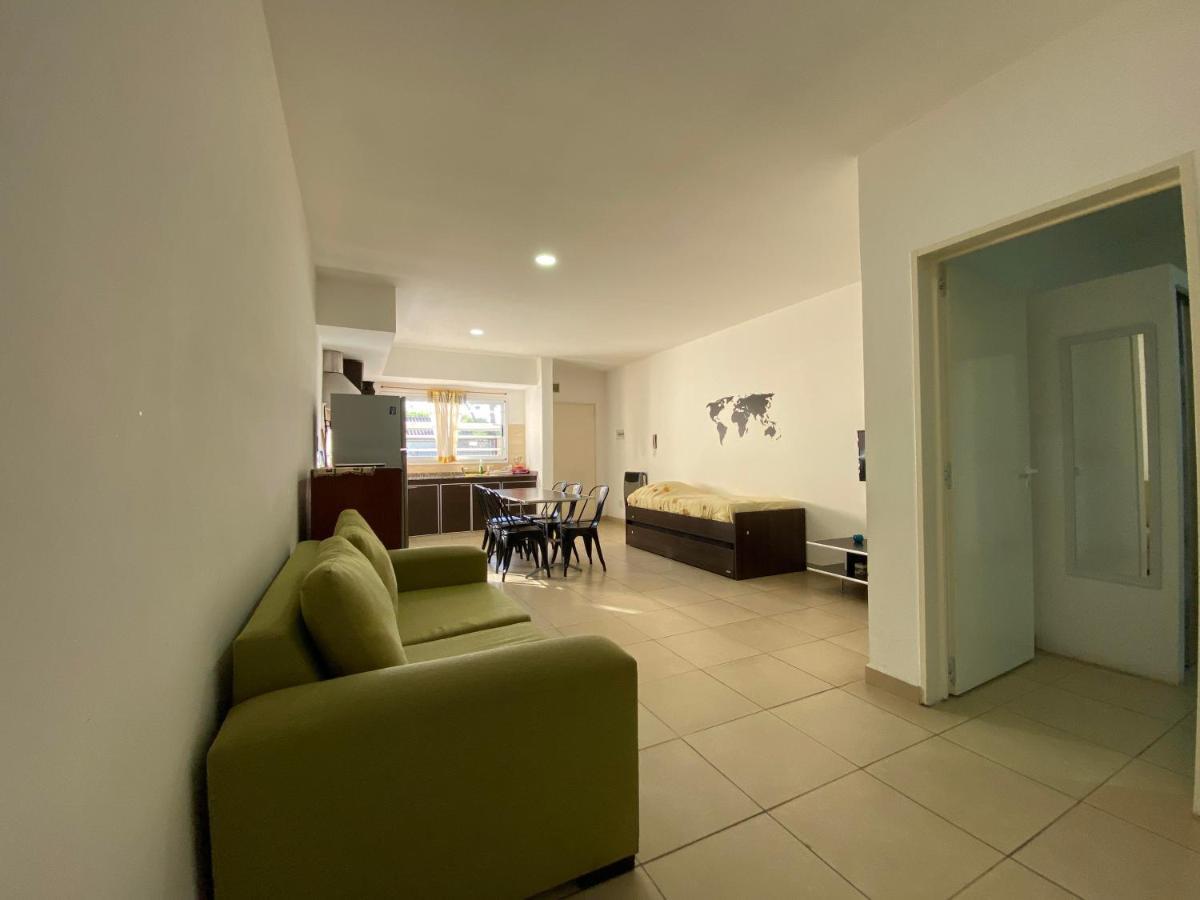 Mendoza Apartments Ezeiza Airport Luis Guillon 外观 照片
