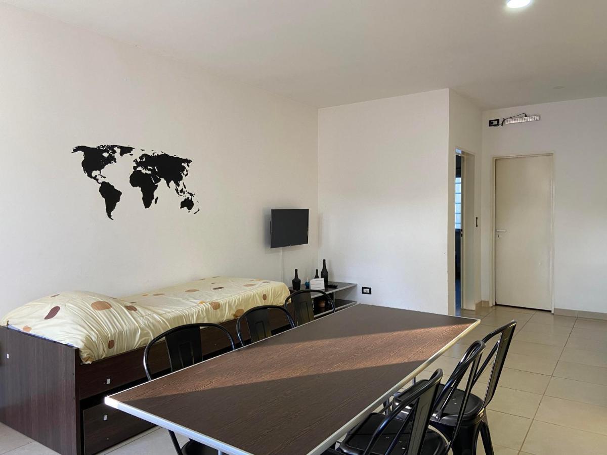 Mendoza Apartments Ezeiza Airport Luis Guillon 外观 照片