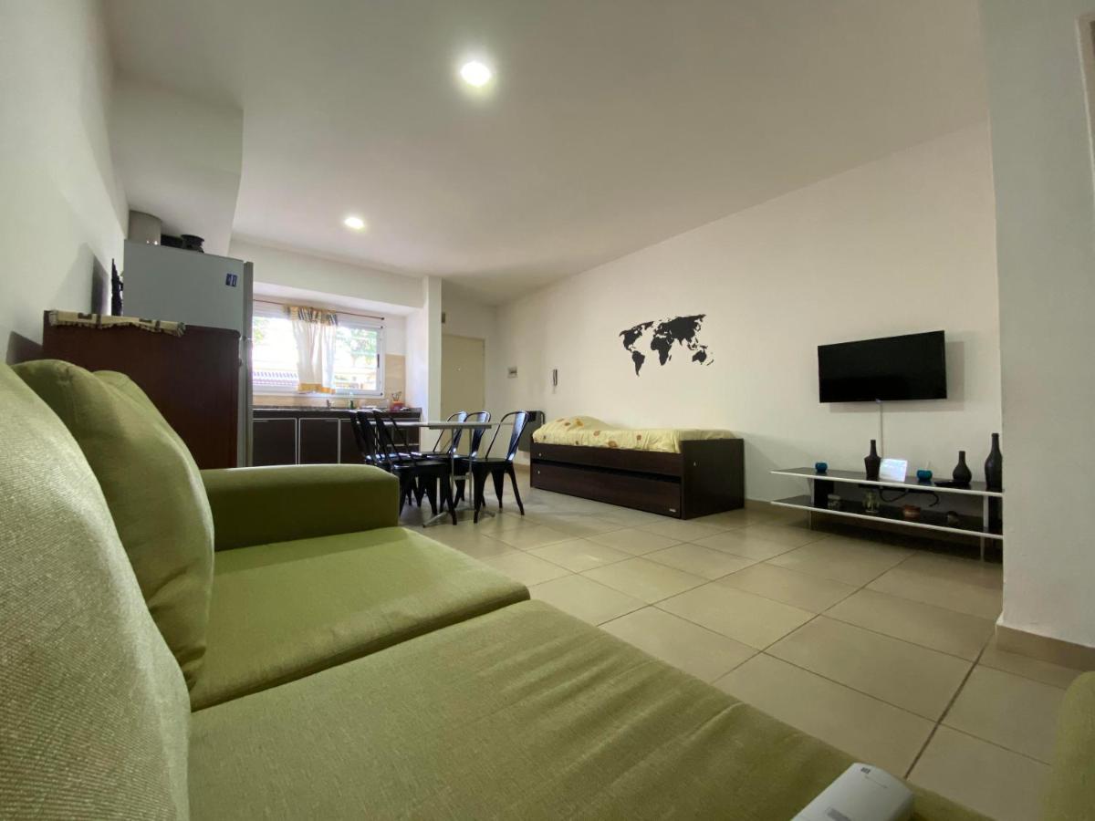 Mendoza Apartments Ezeiza Airport Luis Guillon 外观 照片